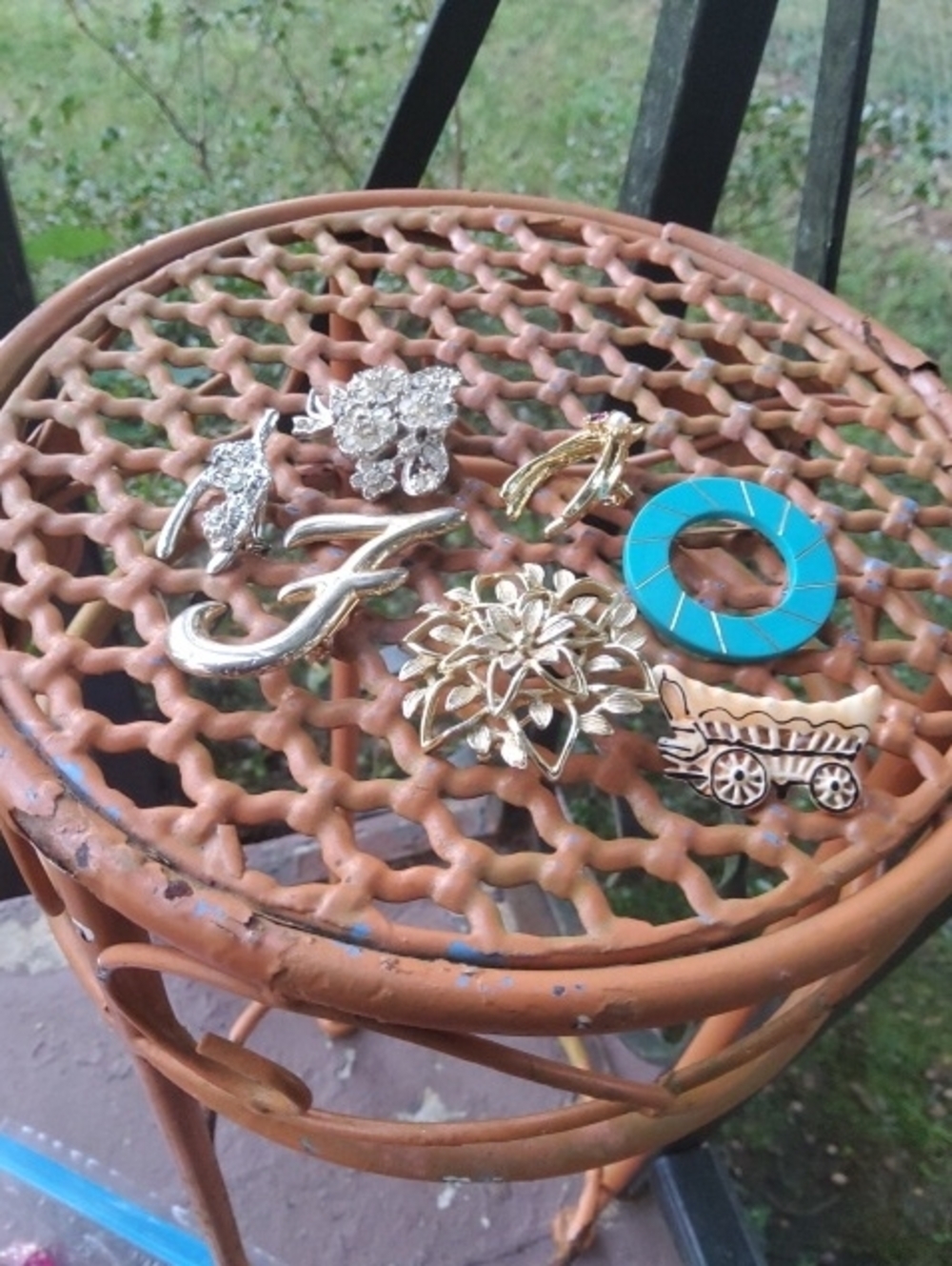 Vintage Brooch Bundle X Six.